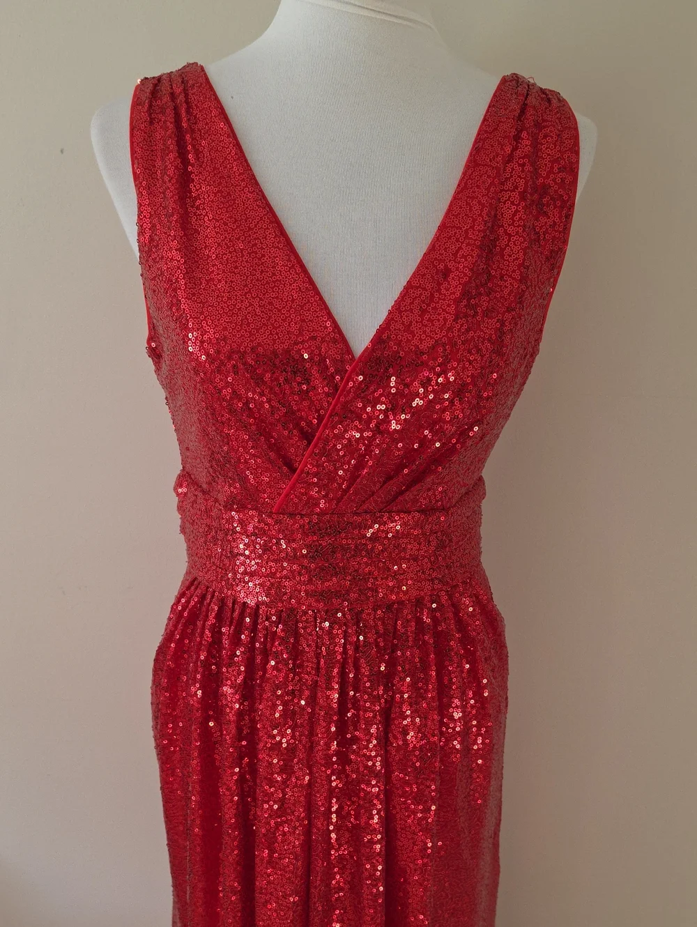 Kate Kasin Red Sequin V-Neck Evening Gown